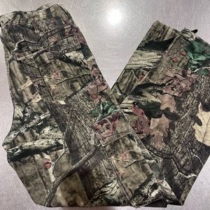 Break up infinity mossy oak pants